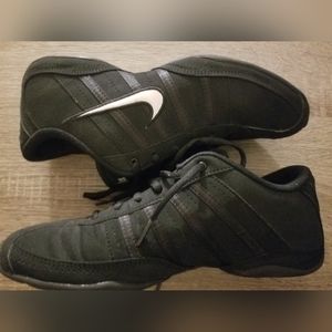 Women's Size 9 Nike Sneakers